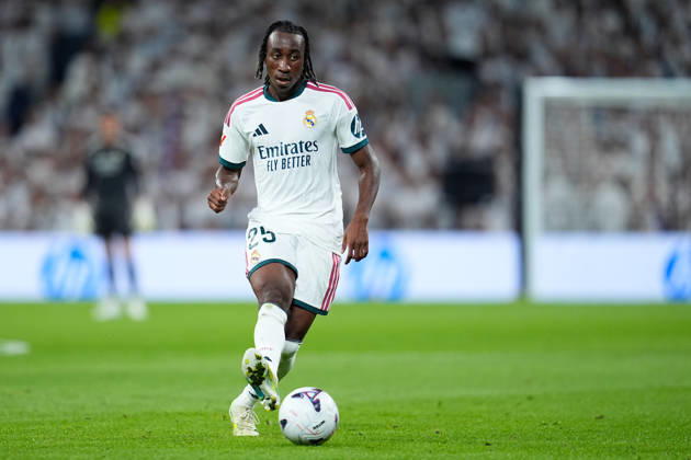 October 10, 2026, Madrid, Madrid, Spain: Yan Diomande of Real Madrid passes the ball during the Spanish League, LaLiga EA Sports, football match between Real Madrid and Villarreal CF at Bernabeu stadium on October 10, 2026, in Madrid, Spain. Madrid Spain - ZUMAa181 20261010_zaa_a181_224 Copyright: xDennisxAgyemanx