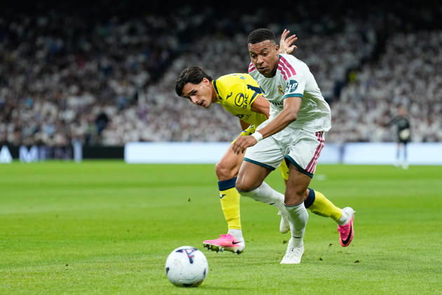 October 10, 2026, Madrid, Madrid, Spain: Kylian Mbappe of Real Madrid CF and Sergi Cardona of Villarreal CF compete for the ball during the Spanish League, LaLiga EA Sports, football match between Real Madrid and Villarreal CF at Bernabeu stadium on October 10, 2026, in Madrid, Spain. Real Madrid V Villarreal CF - LaLiga EA Sports - ZUMAa181 20261010_zaa_a181_261 Copyright: xDennisxAgyemanx