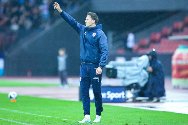 FC Zürich gegen FC Thun Brack Super League 10. Oktober 2026 Yves Zahnd (Assistenztrainer, FC Thun) während des Fussballspiels der Brack Super League, FC Zürich gegen FC Thun, 10. Oktober 2026, Stadion Letzigrund, Zürich, Schweiz. Zürich Stadion Letzigrund Zürich Schweiz