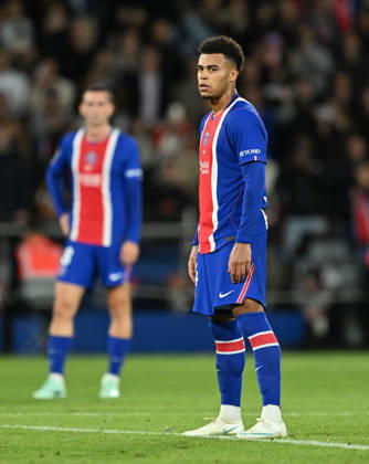 PSG v Le Mans FC - French Ligue 1 PARIS, FRANCE - OCTOBER 10: Desire Doue of Paris Saint - Germain looks on during the French Ligue 1 (L1) soccer match between Paris Saint-Germain (PSG) and Le Mans FC at Parc des Princes stadium in Paris, France on October 10, 2026. Mustafa Yalcin Anadolu Paris France. Editorial use only. Please get in touch for any other usage.  Copyright: x2026xAnadoluxMustafaxYalcinx