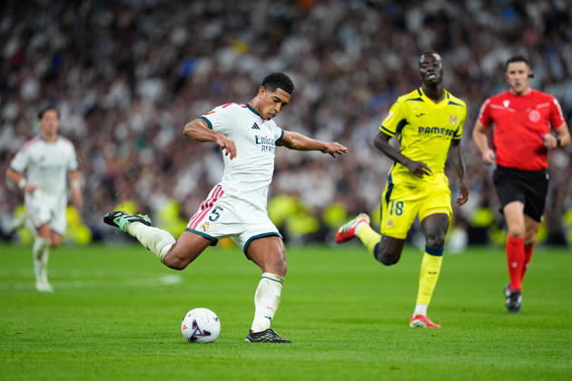 October 10, 2026, Madrid, Madrid, Spain: Jude Bellingham of Real Madrid CF shoots during the Spanish League, LaLiga EA Sports, football match between Real Madrid and Villarreal CF at Bernabeu stadium on October 10, 2026, in Madrid, Spain. Real Madrid V Villarreal CF - LaLiga EA Sports - ZUMAa181 20261010_zaa_a181_286 Copyright: xDennisxAgyemanx