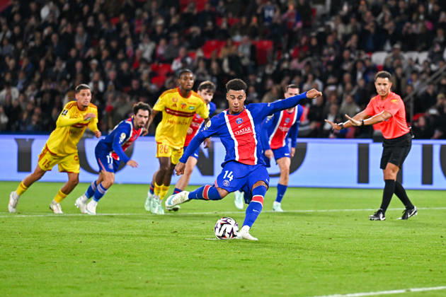 Paris Saint-Germain v Le Mans FC - Ligue 1 McDonald s 2026 2027 Dà sirà DOUE of Paris Saint-Germain scores a goal but is invalid during Ligue 1 McDonald s match between Paris and Le Mans at Parc des Princes on October 10, 2026 in Paris, France. Paris France Copyright: xBaptistexFernandezx 776573319