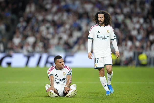 October 10, 2026, Madrid, Madrid, Spain: Kylian Mbappe of Real Madrid CF protests during the Spanish League, LaLiga EA Sports, football match between Real Madrid and Villarreal CF at Bernabeu stadium on October 10, 2026, in Madrid, Spain. Real Madrid V Villarreal CF - LaLiga EA Sports - ZUMAa181 20261010_zaa_a181_290 Copyright: xOscarxJ.xBarrosox