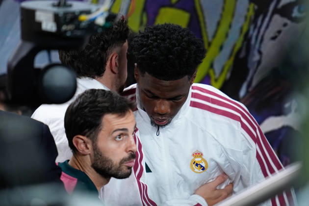 October 10, 2026, Madrid, Madrid, Spain: Aurelien Tchouameni of Real Madrid CF greets Federico Valverde of Real Madrid CF during the Spanish League, LaLiga EA Sports, football match between Real Madrid and Villarreal CF at Bernabeu stadium on October 10, 2026, in Madrid, Spain. Real Madrid V Villarreal CF - LaLiga EA Sports - ZUMAa181 20261010_zaa_a181_296 Copyright: xDennisxAgyemanx