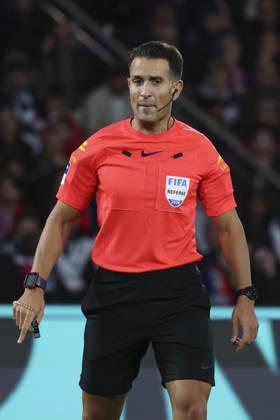FOOTBALL : Paris Saint Germain Vs Le Mans - Ligue 1 - 10 10 2026 Mathieu Vernice (Arbitre) ParisFrance Copyright: xMichaelxBaucherx