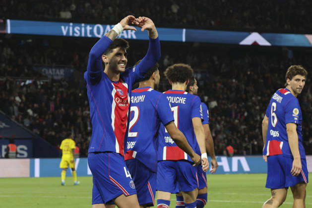FOOTBALL : Paris Saint Germain Vs Le Mans - Ligue 1 - 10 10 2026 Joie - But de Lucas Beraldo (Paris Saint Germain) ParisFrance Copyright: xMichaelxBaucherx