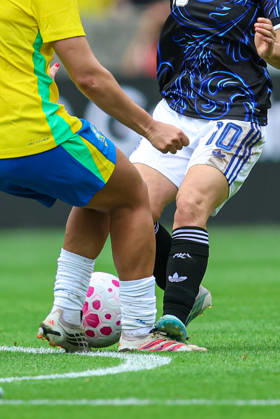 RECORD DATE NOT STATED 10th October 2026; Beira-Rio Stadium, Porto Alegre, Brazil; Friendlies Women Football, Brazil versus Argentina; Duda Sampaio of Brazil battles for possession with Maricel Pereyra of Argentina MaxxPeixoto