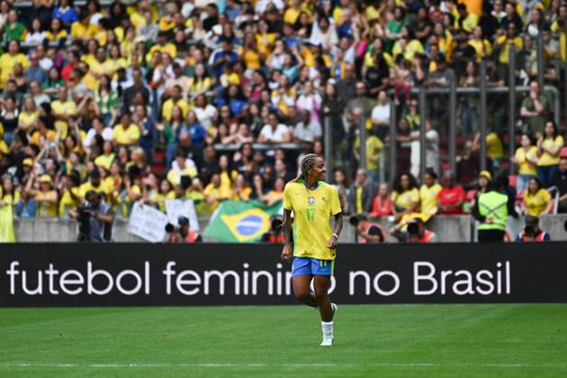 Match between Brazil and Argentina for the women s national team, Nationalteam friendly Geyse scores the goal during the match between Brazil and Argentina, valid for the Women s National Team friendly, held at the Beira-Rio stadium, in Porto Alegre this Saturday (10). Porto Alegre Rio Grande do Sul Brasil Copyright: xRodrigoxZiebellx