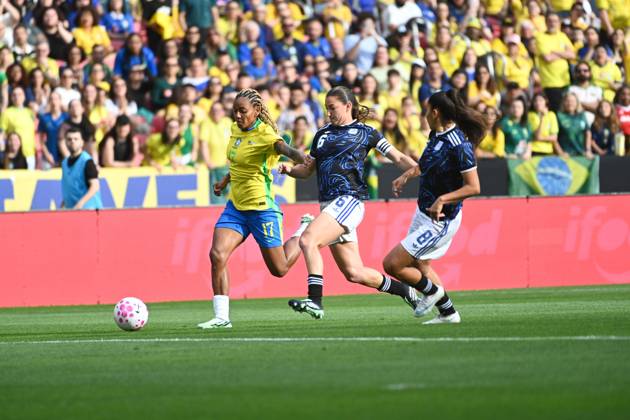 Match between Brazil and Argentina for the women s national team, Nationalteam friendly Geyse during the match between Brazil and Argentina, valid for the Women s National Team friendly, held at the Beira-Rio stadium, in Porto Alegre this Saturday (10). Porto Alegre Rio Grande do Sul Brasil Copyright: xRodrigoxZiebellx