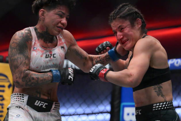 October 10, 2026, Las Vegas, Nevada, USA: LOOPY GODINEZ defeats KETLEN SOUZA by unanimous decision (29-28, 29-28, 29-28) during UFC Fight Night night the Meta APEX in Las Vegas. Las Vegas USA - ZUMAo117 20261010_zsp_o117_010 Copyright: xMikaelxOnax