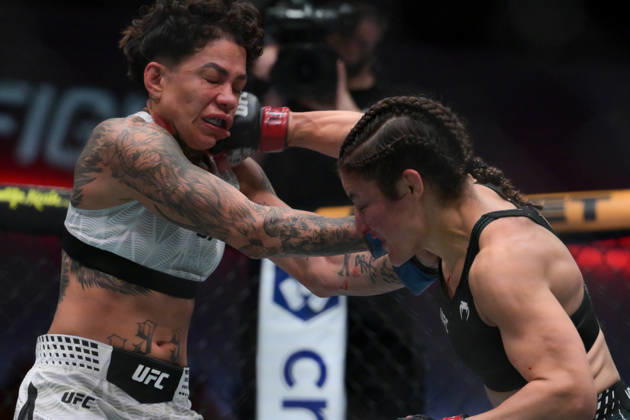 October 10, 2026, Las Vegas, Nevada, USA: LOOPY GODINEZ defeats KETLEN SOUZA by unanimous decision (29-28, 29-28, 29-28) during UFC Fight Night night the Meta APEX in Las Vegas. Las Vegas USA - ZUMAo117 20261010_zsp_o117_011 Copyright: xMikaelxOnax