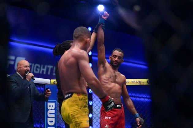 October 10, 2026, Las Vegas, Nevada, USA: JAI HERBERT defeats MATHEUS CAMILO by unanimous decision (29-28, 29-28, 29-28) during UFC Fight Night night the Meta APEX in Las Vegas. Las Vegas USA - ZUMAo117 20261010_zsp_o117_026 Copyright: xMikaelxOnax