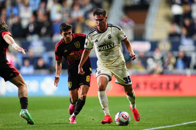 October 10, 2026: Philadelphia Union Defender Frankie Westfield (39) controls the ball during the second half of an MLS, Fussball Herren, USA match against Real Salt Lake at Subaru Park in Chester, Pennsylvania. CSM Chester United States of America - ZUMAc04_ 20261010_zma_c04_281 Copyright: xKylexRoddenx