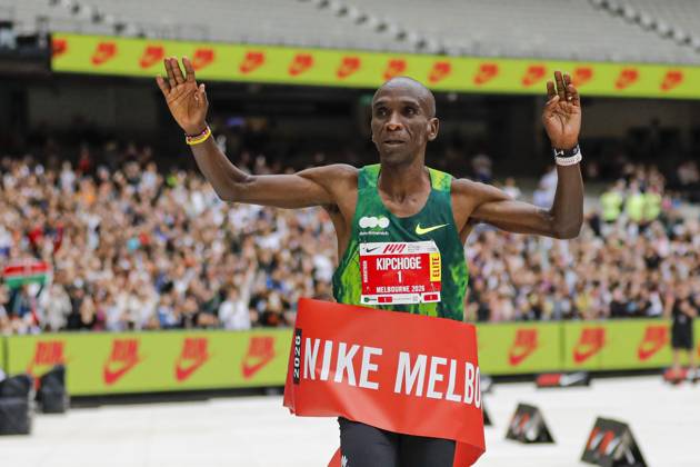 Melbourne Marathon Festival in Melbourne, Australia – 11 Oct 2026 Eliud Kipchoge completes the Melbourne Marathon. The Nike Melbourne Marathon Festival brings together elite athletes, recreational runners and participants of different ages and abilities for a major running event in Melbourne. The 2026 festival is expected to attract approximately 66,000 participants across all events over two days, including 20,000 runners in the full marathon. The festival features multiple distances, with participants finishing inside the Melbourne Cricket Ground (MCG). Melbourne Australia Copyright: xYexMyoxKhantx xSOPAxImagesx Ye-Myo-Khant-1457626