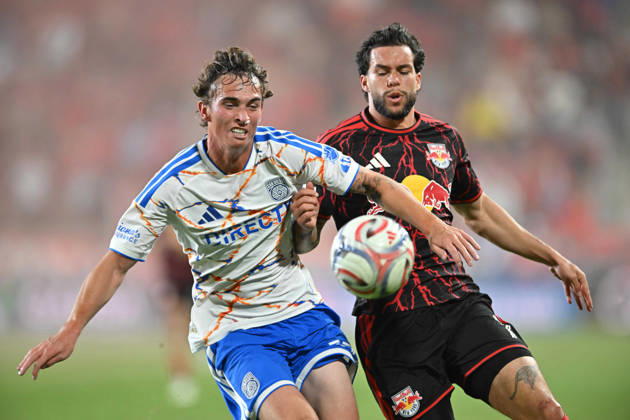 October 10, 2026, Harrison, New Jersey, United States of America: Harrison, New Jersey United States of America. 10 Oct, 2026. San Diego FC defender OSCAR VERHOEVEN (33) and New York Red Bulls forward CADE COWELL (7) in action at Sports Illustrated Stadium New York defeats San Diego 4 to 1. Credit: , Jr. Zuma Press Harrison United States of America - ZUMAa301 20261010_aaf_a301_006 Copyright: xBrooksxVonxArxx