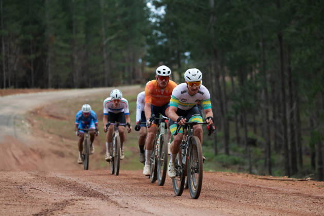 2026 UCI Gravel World Championships Picture by James Raison SWpix.com - 11 10 2026 - Cycling - 2026 UCI Gravel World Championships - Nannup, Western Australia, Australia - Men™s Elite - Australia Copyright: x xSWpix.comx(t axPhotographyxHubxLtd)xJamesxRaison SWpix.comx SWP-3030-24562