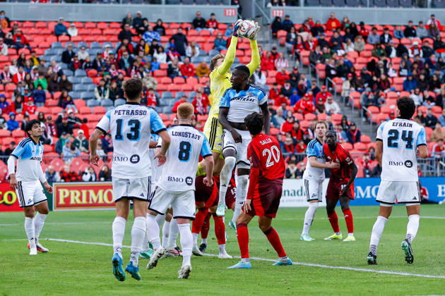 Toronto FC v CF Montreal Sebastian Breza 1 of CF Montreal collects the ball following a corner kick during a Major League Soccer game between Toronto FC and CF Montreal at BMO Field in Toronto, Ontario, Canada, on October 10, 2026. Toronto Ontario Canada  Copyright: xIndrawanxKumalax originalFilename:kumala-majorlea261010_np4AH.jpg