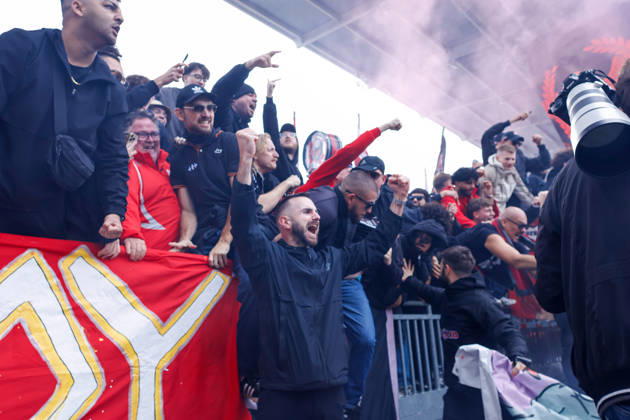 Toronto FC v CF Montreal Toronto FC fans celebrate a goal during a Major League Soccer game between Toronto FC and CF Montreal at BMO Field in Toronto, Ontario, Canada, on October 10, 2026. Toronto Ontario Canada  Copyright: xIndrawanxKumalax originalFilename:kumala-majorlea261010_npaHG.jpg