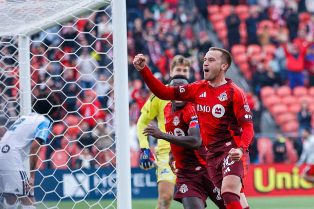 Toronto FC v CF Montreal Djordje Mihailovic 10 of Toronto FC celebrates a goal during a Major League Soccer game between Toronto FC and CF Montreal at BMO Field in Toronto, Ontario, Canada, on October 10, 2026. Toronto Ontario Canada  Copyright: xIndrawanxKumalax originalFilename:kumala-majorlea261010_npdfI.jpg