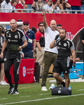 Chicago Fire FC V New York City FC - MLS, Fussball Herren, USA - October 10, 2026 Gregg Berhalter, manager of Chicago Fire FC, reacts after Maren Haile-Selassie ( 7) of Chicago Fire FC scores the go-ahead goal during the match between Chicago Fire FC and New York City FC at Soldier Field Stadium in Chicago, United States, on October 10, 2026. Chicago IL United States  Copyright: xRichardxNicholsx originalFilename:nichols-chicagof261010_npdXv.jpg