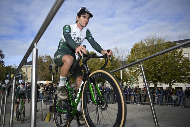 Paris Tours 2026 Cycling Race TOURS, FRANCE - OCTOBER 11 : Calabuig Estanislao (ESP) of Caja Rural - Seguros RGA during the 120th edition of Paris Tours an UCI ProSeries 1.Pro one day cycling road race for Men Elite of 216.2 km with start in Chartres and finish in Tours on October 11, 2026 in Tours, France, 11 10 2026 ( Motordriver Guy De Vuyst - Tours France  Copyright: xNicoxVereeckenx