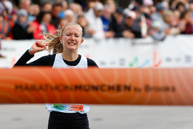 München Marathon 2026; München, 11.10.2026 Nina REUTER (GER Frankfurt Athletics) die Vorjahressiegerin gewinnt nach ihrem Erfolg 2025 auch den München Marathon 2026; München, 11.10.2026 Copyright: xBEAUTIFULxSPORTS Kellererx