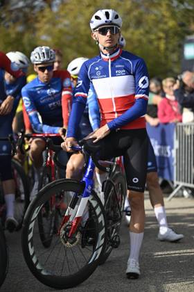Paris Tours 2026 Cycling Race TOURS, FRANCE - OCTOBER 11 : Gregoire Romain (FRA) of Groupama - FDJ United during the 120th edition of Paris Tours an UCI ProSeries 1.Pro one day cycling road race for Men Elite of 216.2 km with start in Chartres and finish in Tours on October 11, 2026 in Tours, France, 11 10 2026 ( Motordriver Guy De Vuyst - Tours France  Copyright: xNicoxVereeckenx