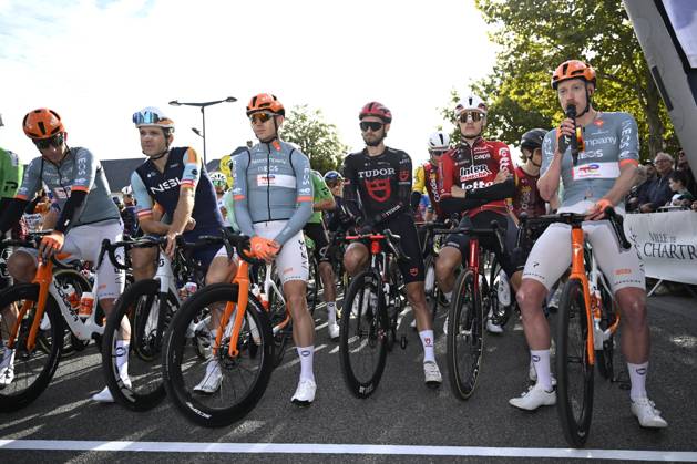 Paris Tours 2026 Cycling Race TOURS, FRANCE - OCTOBER 11 : Dorian Godon (FRA) speaks out about riders safety during the 120th edition of Paris Tours an UCI ProSeries 1.Pro one day cycling road race for Men Elite of 216.2 km with start in Chartres and finish in Tours on October 11, 2026 in Tours, France, 11 10 2026 ( Motordriver Guy De Vuyst - Tours France  Copyright: xNicoxVereeckenx