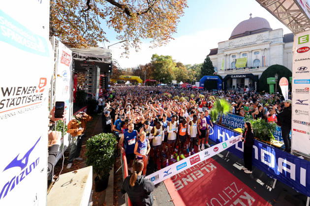 RUNNING - Graz Marathon 2026 GRAZ,AUSTRIA,11.OCT.26 - RUNNING - Graz Marathon. Image shows athletes at the start.  GEPAxpictures xMaticxKlansek
