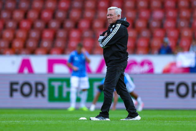 GC Zürich gegen BSC Young Boys Brack Super League 11. Oktober 2026 Olaf Janßen (Cheftrainer, Grasshopper Club Zürich) im Spiel der Brack Super League zwischen dem Grasshopper Club Zürich (GCZ) und dem BSC Young Boys (YB) am 11. Oktober 2026 im Stadion Letzigrund in Zürich, Schweiz. Zürich Stadion Letzigrund Zürich Schweiz