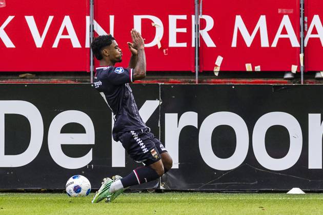 UTRECHT , 11-10-2026 , stadium De Galgenwaard , season 2026 2027 , Dutch Eredivisie football , match between FC Utrecht and Willem II , picture shows Willem II player Jayden Slory , celebrating the goal. 1-1. Utrecht - Willem II  x208162132x Copyright: