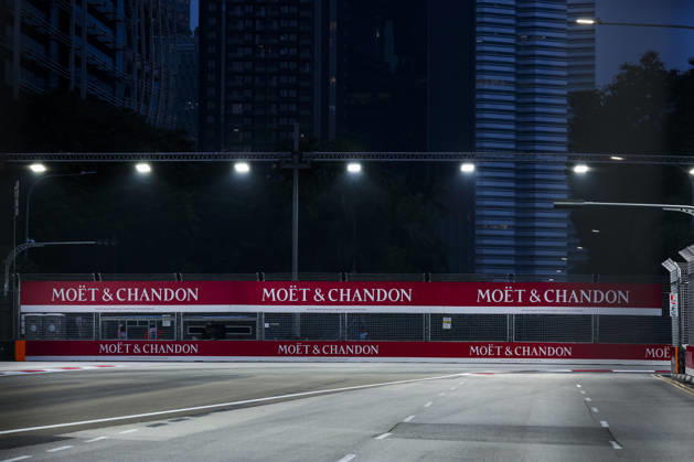 F1 - SINGAPORE GRAND PRIX 2026 Moët & Chandon branding illustration during the 2026 Formula 1 Singapore Grand Prix, 17th round of the 2026 Formula One World Championship, WM, Weltmeisterschaft from October 9 to 11, 2026 on the Marina Bay Street Circuit, in Singapore, Singapore - SingaporeSingapore Copyright: xDPPIx