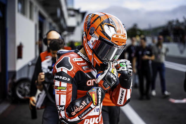 October 11, 2026, Cascais, Lisbon, Portugal: Iker Lecuona of Aruba.It Racing - Ducati during the Tissot Superpole Race of the FIM Superbike World Championship, WM, Weltmeisterschaft at Circuito Estoril on October 11, 2026 in Cascais, Portugal. Cascais Portugal - ZUMAr200 20261011_zsp_r200_006 Copyright: xNunoxReisinhox