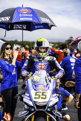 October 11, 2026, Cascais, Lisbon, Portugal: Andrea Locatelli of PATA Maxus Yamaha during the Tissot Superpole Race of the FIM Superbike World Championship, WM, Weltmeisterschaft at Circuito Estoril on October 11, 2026 in Cascais, Portugal. Motorsports 2026: WorldSBK - Tissot Estoril Round - ZUMAr200 20261011_zsp_r200_021 Copyright: xNunoxReisinhox