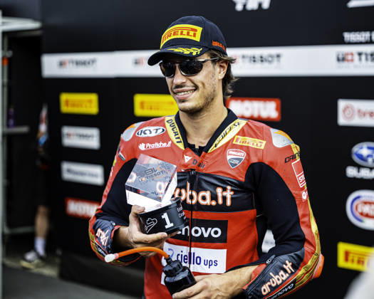 October 11, 2026, Cascais, Lisbon, Portugal: Nicolo Bulega of Aruba.It Racing - Ducati iafter winning the Tissot Superpole Race of the FIM Superbike World Championship, WM, Weltmeisterschaft at Circuito Estoril on October 11, 2026 in Cascais, Portugal. Cascais Portugal - ZUMAr200 20261011_zsp_r200_049 Copyright: xNunoxReisinhox