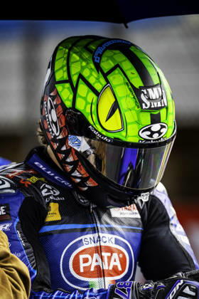 October 11, 2026, Cascais, Lisbon, Portugal: Remy Gardner of GYTR GRT Yamaha WorldSBK Team in action during the Tissot Superpole Race of the FIM Superbike World Championship, WM, Weltmeisterschaft at Circuito Estoril on October 11, 2026 in Cascais, Portugal. Cascais Portugal - ZUMAr200 20261011_zsp_r200_056 Copyright: xNunoxReisinhox