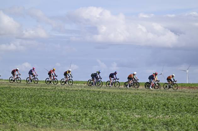 Paris Tours 2026 Cycling Race TOURS, FRANCE - OCTOBER 11 : Soderqvist Jakob (SWE) of Lidl - Trek, Bissegger Stefan (SUI) of Decathlon CMA CGM Team, Lampaert Yves (BEL) of Soudal Quick-Step, Ingebrigtsen Storm (NOR) of Uno-X Mobility, Rutsch Jonas (GER) of Lotto - Intermarche, Louvel Matis (FRA) of NSN Cycling Team, Van Den Berg Julius (NED) of Team Picnic PostNL, Calabuig Estanislao (ESP) of Caja Rural - Seguros RGA, Ourselin Paul (FRA) of Cofidis, Rasenberg Martijn (NED) of Unibet Rose Rockets, Cardis Romain (FRA) of St Michel - Preference Home - Auber93, Guglielmi Simon (FRA) of St Michel - Preference Home - Auber93 during the 120th edition of Paris Tours an UCI ProSeries 1.Pro one day cycling road race for Men Elite of 216.2 km with start in Chartres and finish in Tours on October 11, 2026 in Tours, France, 11 10 2026 ( Motordriver Guy De Vuyst - Tours France  Copyright: xNicoxVereeckenx