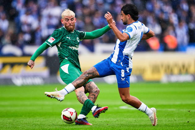 Kevin Sessa (Hertha BSC, 08), Ole Pohlmann (Greuther Fuerth, 10), GER, Hertha BSC vs. SPVGG Greuther Fuerth, 2. Bundesliga, Saison 2026 27, 07. Spieltag, 11.10.2026 (DFL REGULATIONS PROHIBIT ANY USE OF PHOTOGRAPHS AS IMAGE SEQUENCES AND OR QUASI - VIDEO). GER, Hertha BSC vs. SPVGG Greuther Fuerth, 2. Bundesliga, Saison 2026 27, 07. Spieltag, 11.10.2026 Berlin