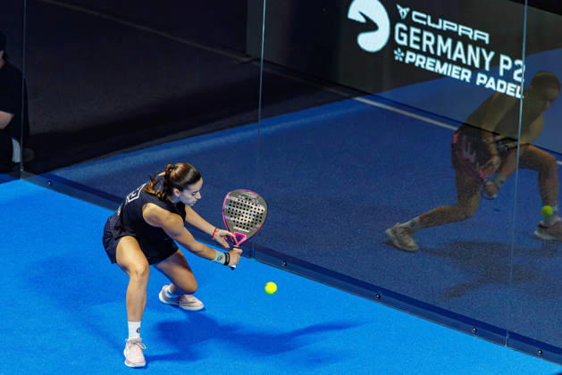 DÜSSELDORF, GERMANY - 11 OCTOBER 2026: Image shows Claudia Fernandez Sanchez (ESP) during CUPRA Germany Premier Padel P2 2026 Day 8: Finals at CASTELLO Düsseldorf on 11 10 2026 in Düsseldorf, Germany. Germany Copyright: xFröhlichxPascalx