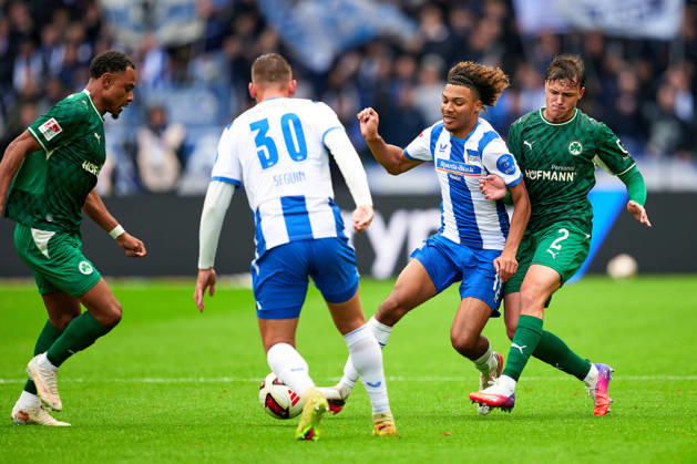 Oluwaseun Victor Adewumi (Hertha BSC, 19), Lukas Reich (Greuther Fuerth, 02), Paul Seguin (Hertha BSC, 30), GER, Hertha BSC vs. SPVGG Greuther Fuerth, 2. Bundesliga, Saison 2026 27, 07. Spieltag, 11.10.2026 (DFL REGULATIONS PROHIBIT ANY USE OF PHOTOGRAPHS AS IMAGE SEQUENCES AND OR QUASI - VIDEO). GER, Hertha BSC vs. SPVGG Greuther Fuerth, 2. Bundesliga, Saison 2026 27, 07. Spieltag, 11.10.2026 Berlin