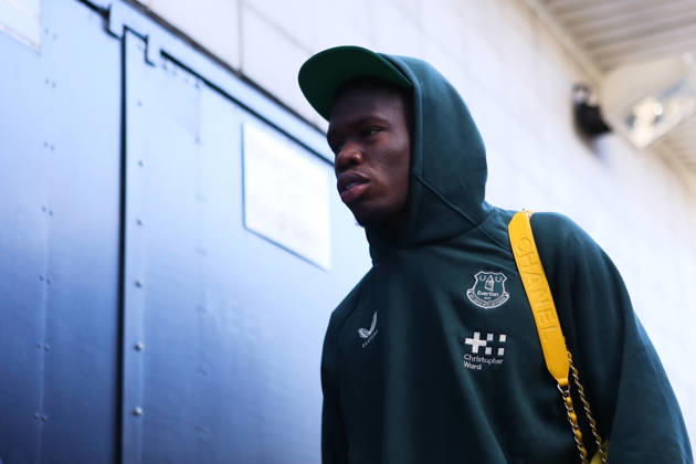 KINGSTON UPON HULL, ENGLAND, OCTOBER 11: Thierno Barry of Everton FC arrives prior to the Premier League 2026-27 match between Hull City and Everton FC at the MKM Stadium on October 11, 2026 in Kingston Upon Hull, England. (Photo by Zach Forster Sports Press Photo) Copyright: xZachxForster SportsxPressxPhotox Sportspressphoto_SPR252334