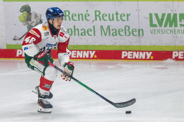 Moritz Elias (Augsburger Panther, 46) laeuft nach vorne. Krefeld Pinguine vs. Augsburger Panther, Eishockey, Penny DEL, 08. Spieltag, Saison 2026 2027, 11.10.2026 Krefeld Pinguine vs. Augsburger Panther, Eishockey, Penny DEL, 08. Spieltag, Saison 2026 2027, 11.10.2026 Krefeld Copyright: xEibner-Pressefoto ThomasxHaeslerx EP_THR