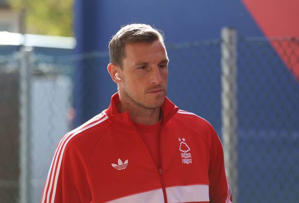 Premier League - Crystal Palace v Nottingham Forest LONDON, ENGLAND, OCTOBER 11: Chris Wood of Nottingham Forest arrives at Selhurst Park ahead of the match during The Premier League match between Crystal Palace v Nottingham Forest at Selhurst Park Stadium, London, England, on October 11. (Photo by Daniel Weir) London Selhurst Park Stadium England Copyright: xDanielxWeir SportsxPressxPhotox Sportspressphoto_SPR252350