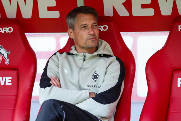 1. Bundesliga - 26 27 - 1. FC Köln - Borussia Mönchengladbach am 11.10.2026 im RheinEnergieSTADION in Köln Trainer Alexander Blessin (Moenchengladbach)