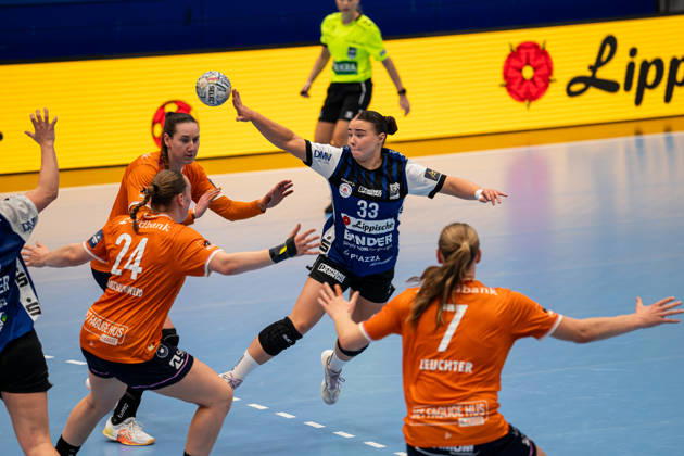 HSG Blomberg-Lippe (GER) vs. Odense Handbold (DEN), Handball, EHF Champions League Women, Gruppenphase, 11.10.2026, Saision 2026 2027, Lemgo Elin Magnusdottir (HSG Blomberg-Lippe, 33) im Angriff Lemgo Phoenix Contact Arena Deutschland