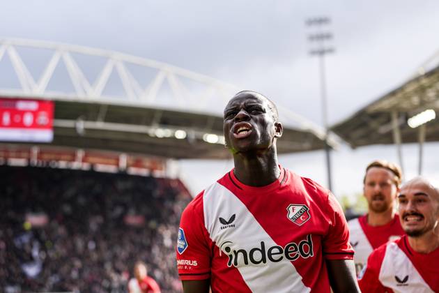 UTRECHT - Yoann Cathline of FC Utrecht celebrates the 1-0 during the Dutch Eredivisie match between FC Utrecht and Willem II at Galgenwaard Stadium on October 11, 2026, in Utrecht, the Netherlands. TOBIAS KLEUVER ANP Eredivisie 2026 27 xVIxANPxSportx xxANPxIVx 572125176 originalFilename: 572125176