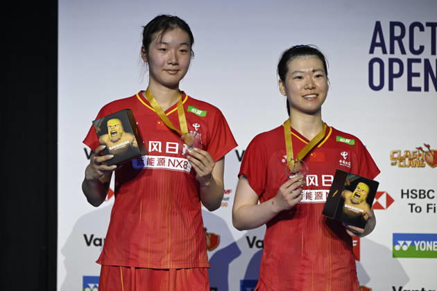 Chen Fan Shu Tian (L) and Luo Xu Min (R) of China pose with their medals after winning their women s doubles match against Lin Jhih Yun and Hsu Yin-Hui of Taiwan (not pictured) during the finals at the badminton Clash of Clans Arctic Open 2026 tournament in Vantaa, Finland, on October 11, 2026. - ANTTI AIMO-KOIVISTO Finland x0RD7TAD9Ak  Copyright: xAnttixAimo-Koivistox x0RD7TAD9Ak