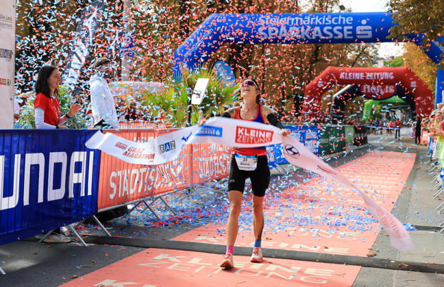 RUNNING - Graz Marathon 2026 GRAZ,AUSTRIA,11.OCT.26 - RUNNING - Graz Marathon. Image shows the rejoicing of Bianca Ederer (AUT).  GEPAxpictures xWolfgangxGrebien