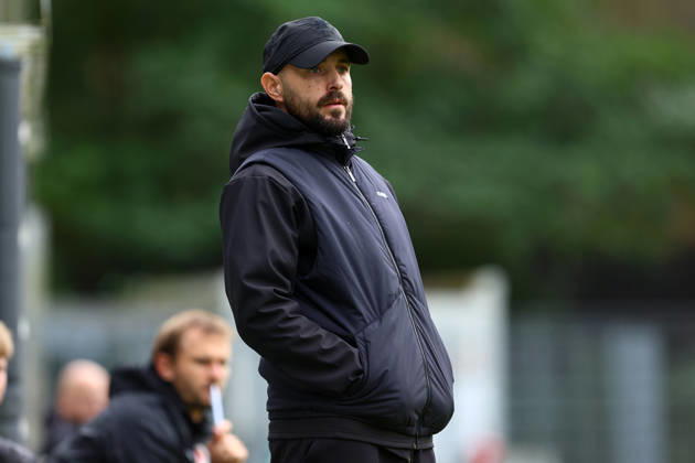 Alexander Hahn (Trainer, FC St. Pauli U23) Fußball I Herren I Regionalliga Nord I Saison 2026-2027 I 13. Spieltag I FC St. Pauli U23 - HSC Hannover I 11.10.2026 I Edmund-Plambeck-Stadion
