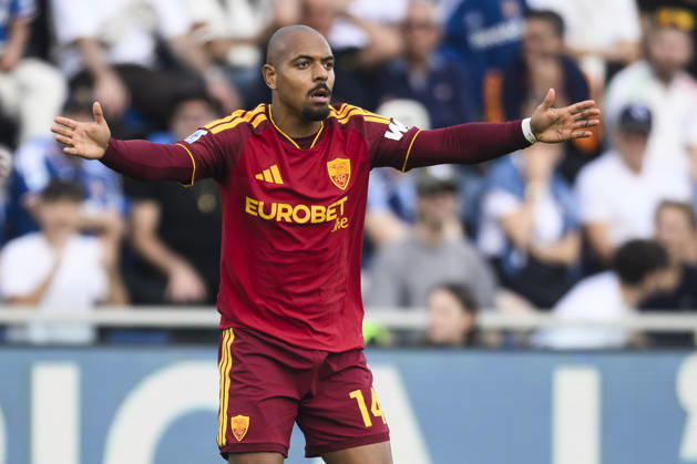 Como 1907 v AS Roma - Serie A Donyell Malen of AS Roma reacts after being sent off during the Serie A football match between Como 1907 and AS Roma. Como Italy Copyright: xNicolòxCampox